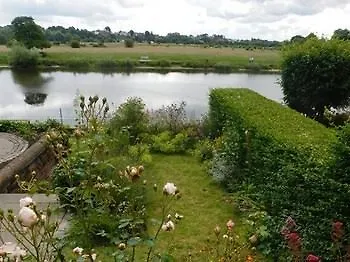 Rondeva Villa Chester Holiday home