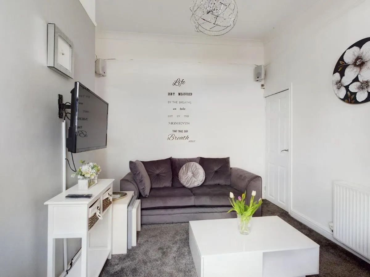 Rondeva Villa Chester Holiday home