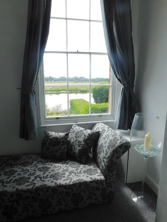 Holiday home Rondeva Villa Chester